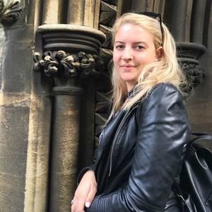 Meet your Posher, Melanie